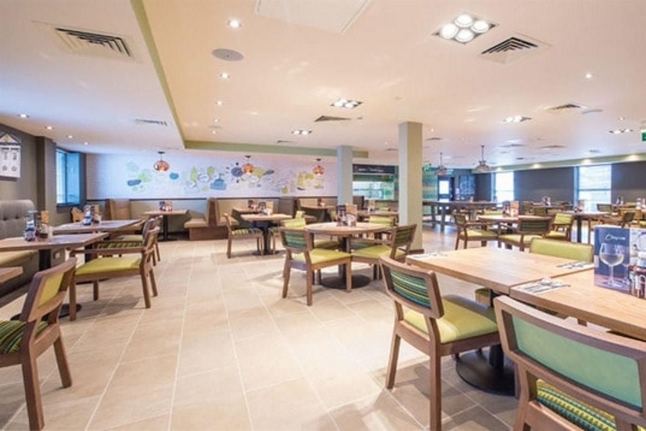 Premier Inn Chelmsford City Centre 외부 사진